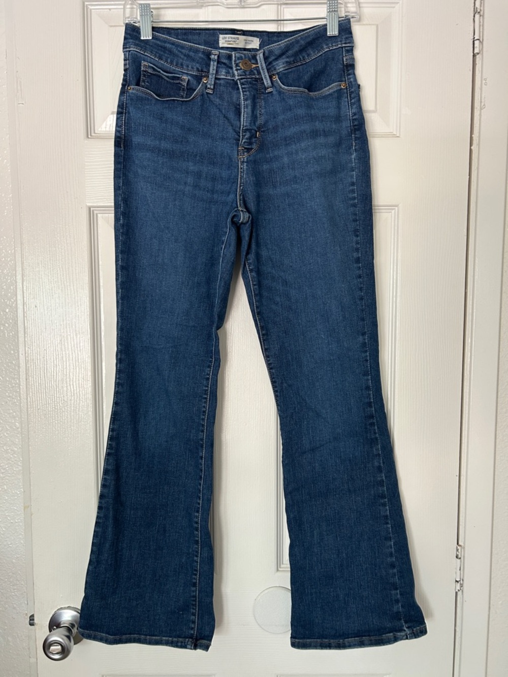 Levi Strauss signature gold edition bootcut 27x30